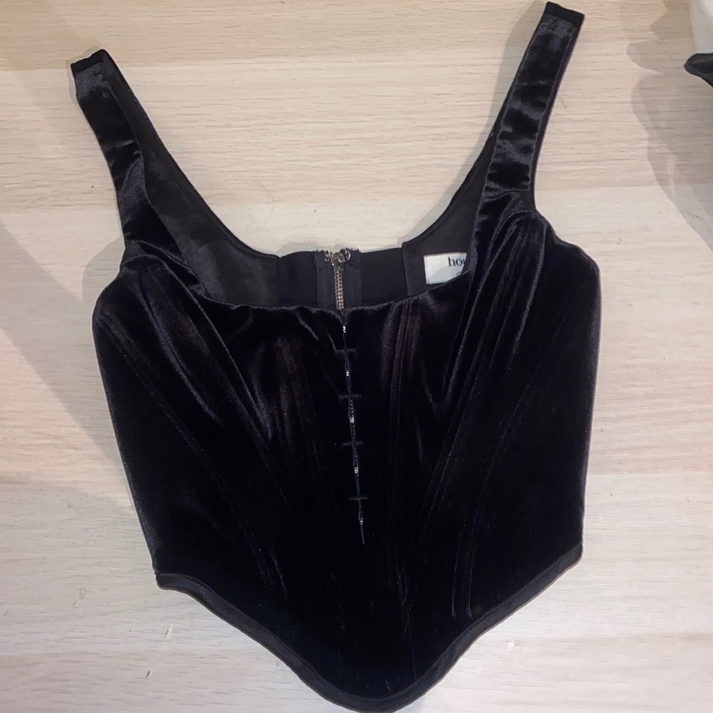 House of CB Flaminia black velvet corset